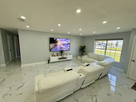 805 N Lopez Street Clewiston FL 33440