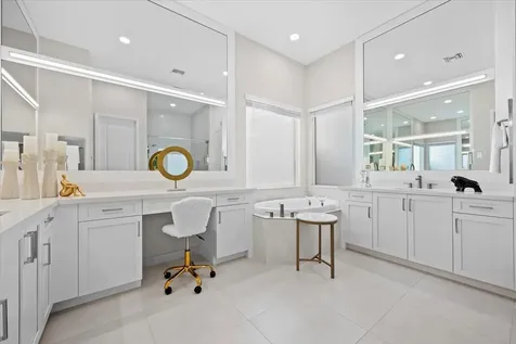 9858 Pecorino Isle Boynton Beach FL 33473