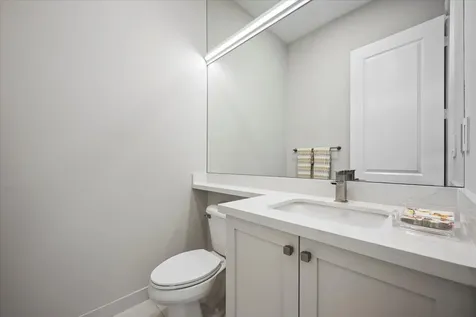 9858 Pecorino Isle Boynton Beach FL 33473