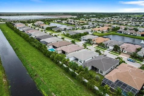 9858 Pecorino Isle Boynton Beach FL 33473