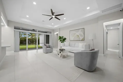 9858 Pecorino Isle Boynton Beach FL 33473