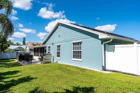 6876 Bronte Circle Port Saint Lucie FL 34952