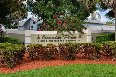 6876 Bronte Circle Port Saint Lucie FL 34952