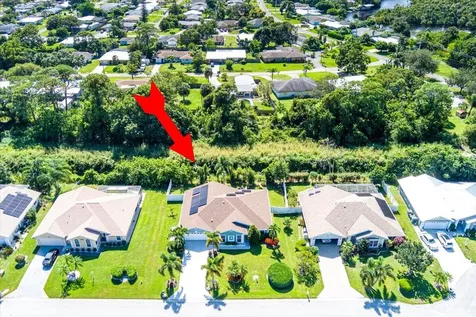6876 Bronte Circle Port Saint Lucie FL 34952