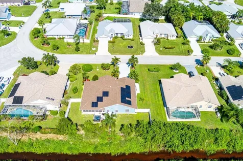 6876 Bronte Circle Port Saint Lucie FL 34952