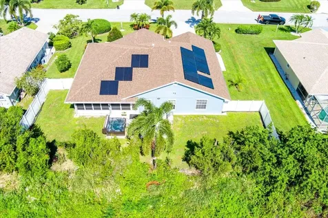 6876 Bronte Circle Port Saint Lucie FL 34952