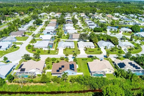 6876 Bronte Circle Port Saint Lucie FL 34952