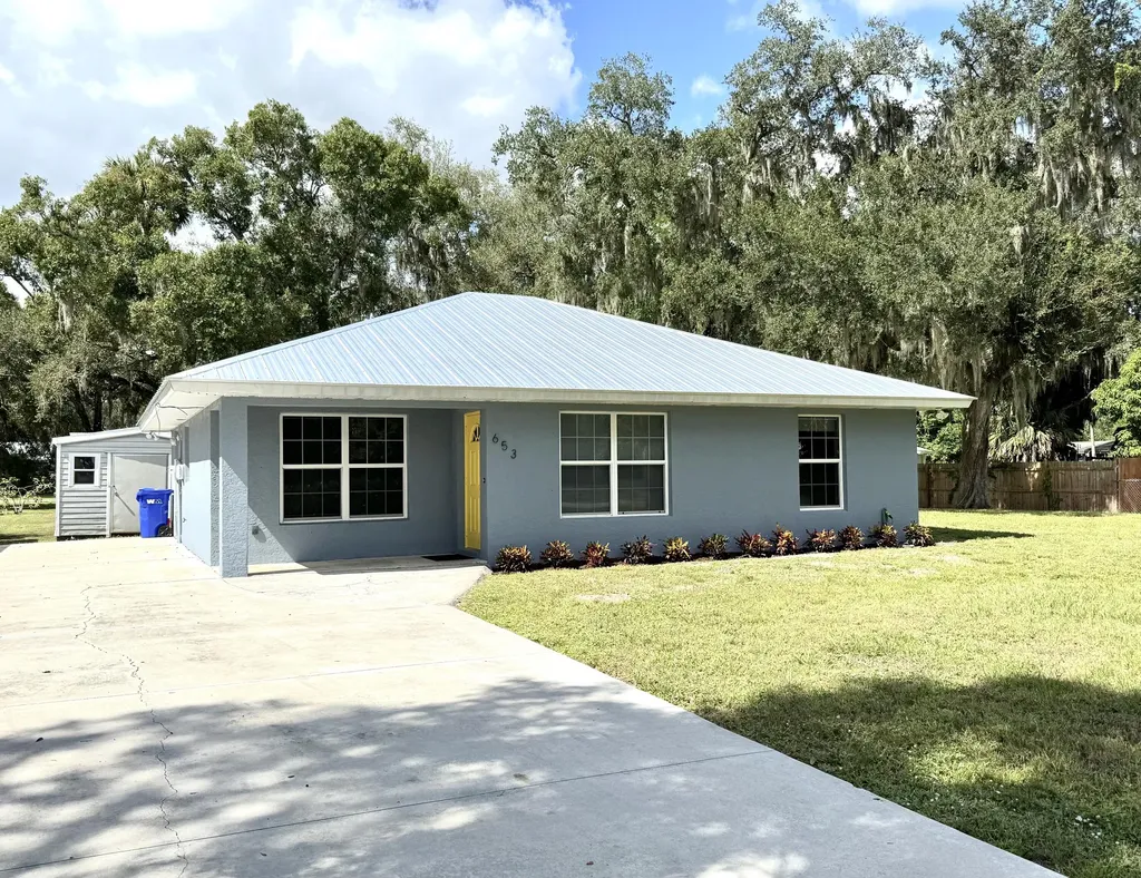 653 Se 13th Avenue Okeechobee FL 34974