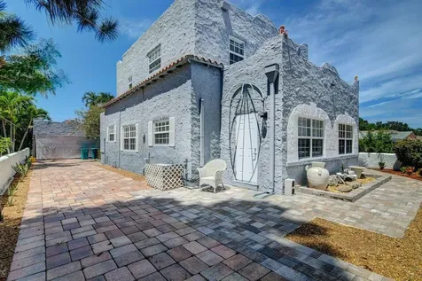 331 NW 1st Avenue Boynton Beach FL 33435