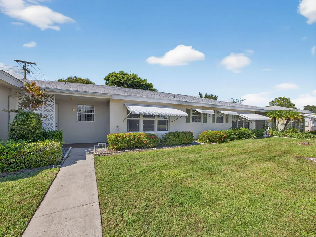 111 Lakes End Drive Fort Pierce FL 34982