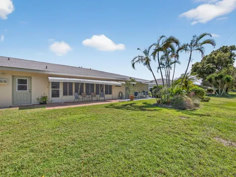 111 Lakes End Drive Fort Pierce FL 34982