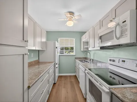 111 Lakes End Drive Fort Pierce FL 34982