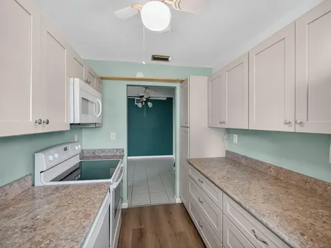111 Lakes End Drive Fort Pierce FL 34982