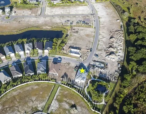 10592 Northbrook Circle Palm Beach Gardens FL 33412