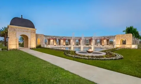 10592 Northbrook Circle Palm Beach Gardens FL 33412