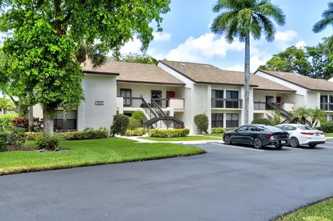 5153 Oak Hill Lane Delray Beach FL 33484