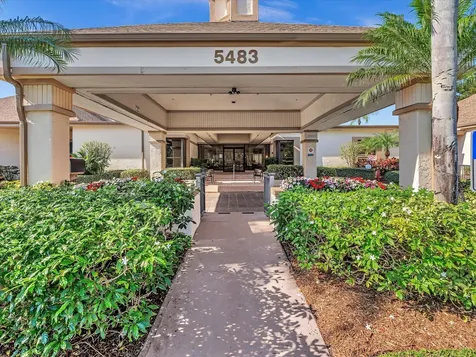 5153 Oak Hill Lane Delray Beach FL 33484