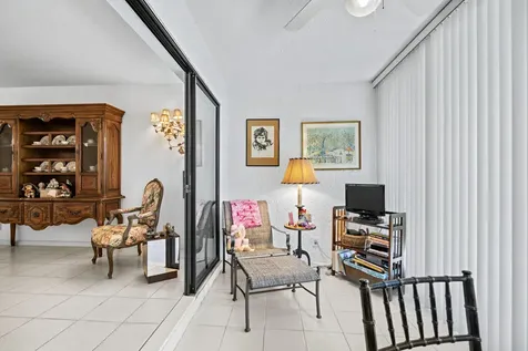 5153 Oak Hill Lane Delray Beach FL 33484
