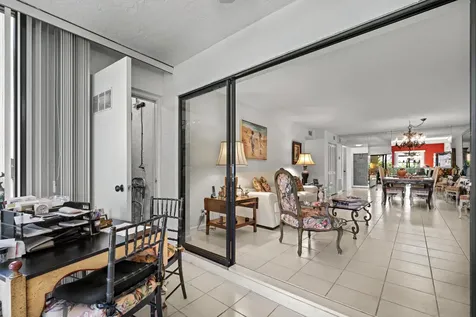 5153 Oak Hill Lane Delray Beach FL 33484