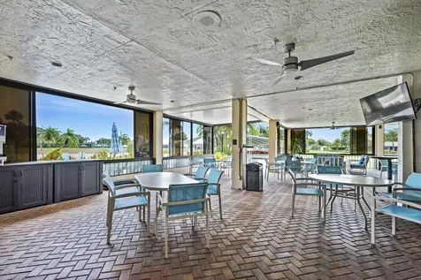 5153 Oak Hill Lane Delray Beach FL 33484