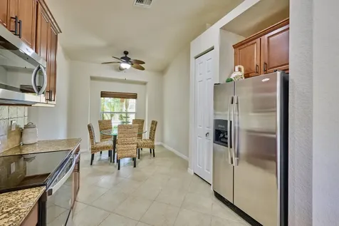 6227 Thames Place Vero Beach FL 32966