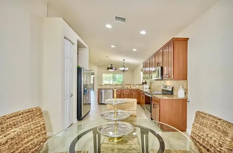6227 Thames Place Vero Beach FL 32966