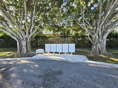 2297 Windjammer Way West Palm Beach FL 33411