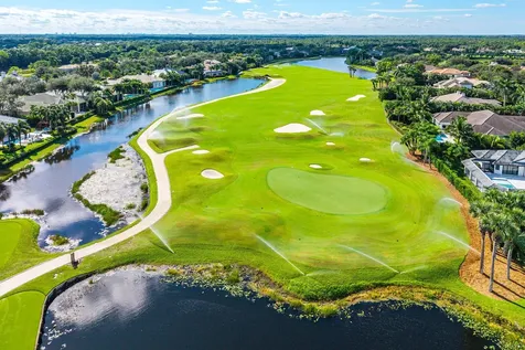 13381 Oakmeade Palm Beach Gardens FL 33418