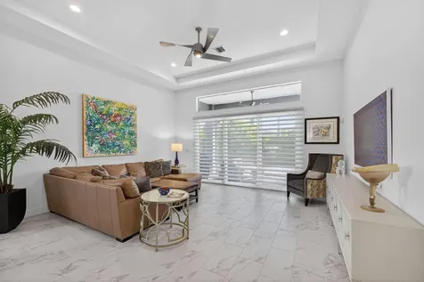 10050 Regency Way Palm Beach Gardens FL 33412