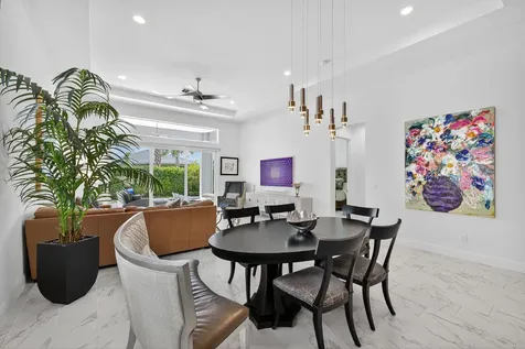 10050 Regency Way Palm Beach Gardens FL 33412