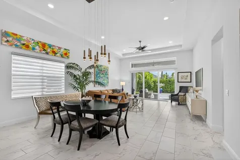 10050 Regency Way Palm Beach Gardens FL 33412