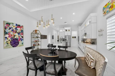 10050 Regency Way Palm Beach Gardens FL 33412