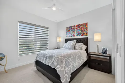 10050 Regency Way Palm Beach Gardens FL 33412