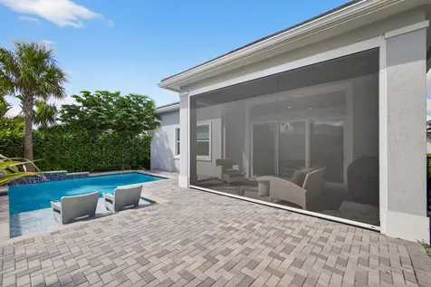 10050 Regency Way Palm Beach Gardens FL 33412