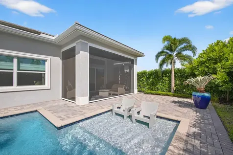 10050 Regency Way Palm Beach Gardens FL 33412