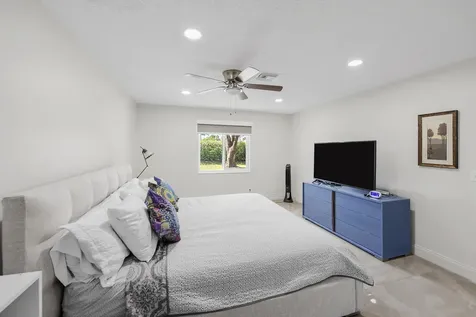 13984 Via Flora Delray Beach FL 33484