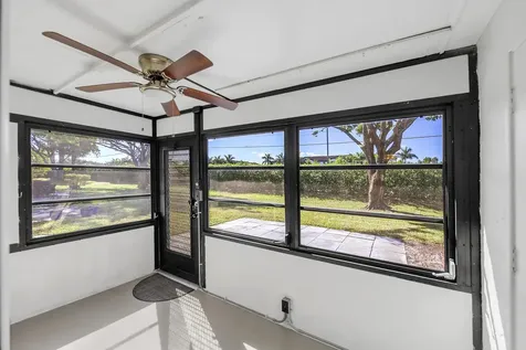 13984 Via Flora Delray Beach FL 33484