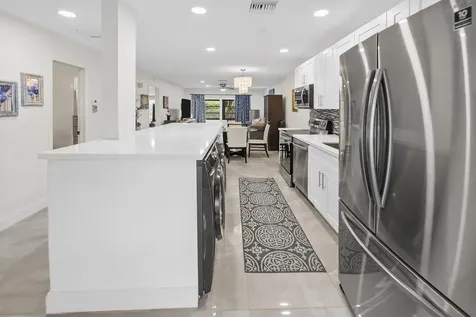 13984 Via Flora Delray Beach FL 33484