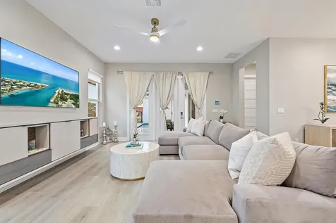 1013 Faulkner Terrace Palm Beach Gardens FL 33418