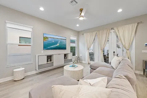 1013 Faulkner Terrace Palm Beach Gardens FL 33418