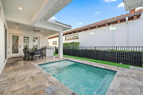 1013 Faulkner Terrace Palm Beach Gardens FL 33418