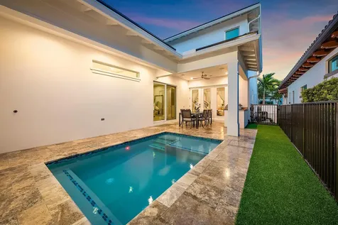 1013 Faulkner Terrace Palm Beach Gardens FL 33418