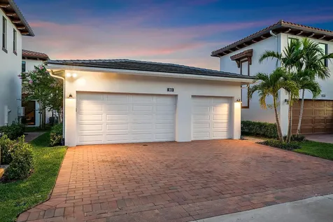 1013 Faulkner Terrace Palm Beach Gardens FL 33418