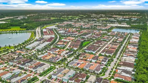 1013 Faulkner Terrace Palm Beach Gardens FL 33418
