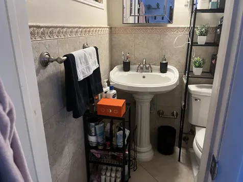 621 Sw 68th Avenue Pembroke Pines FL 33023