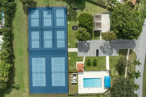 9775 Sun Pointe Drive Boynton Beach FL 33437