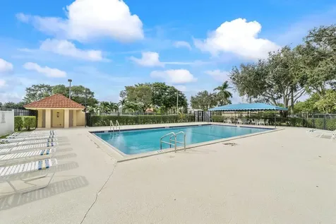 9775 Sun Pointe Drive Boynton Beach FL 33437