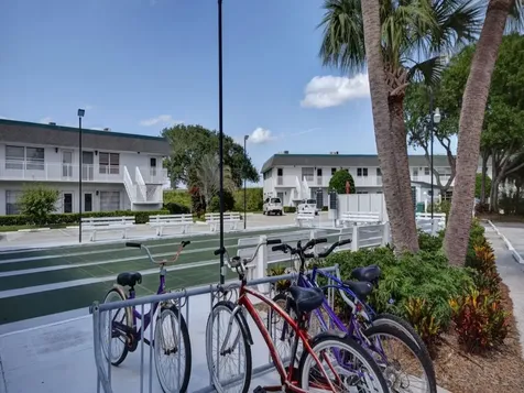 2800 Indian River Boulevard Vero Beach FL 32960