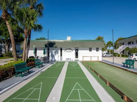 2800 Indian River Boulevard Vero Beach FL 32960