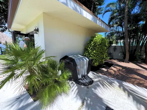 7315 Pine Tree Lane Lake Clarke Shores FL 33406